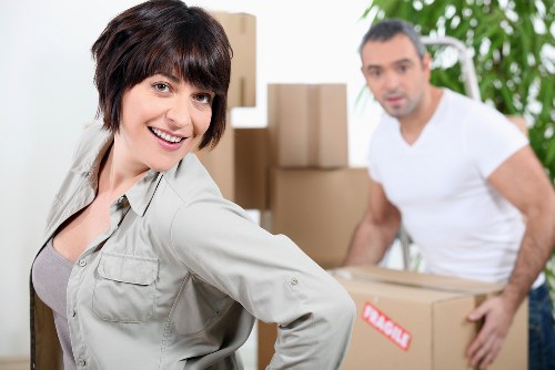 Domestic and commercial removals van service for Finsbury Park customers